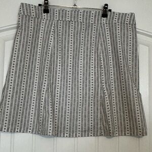 Ripskirt Gray and White Length 2 Skirt